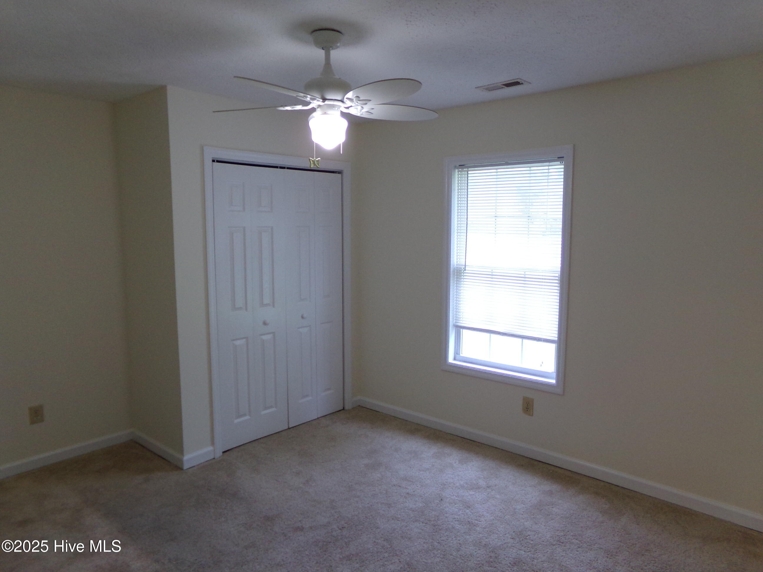 819 Fir Trail Havelock, NC 28532 - Photo 20 of 32 100_0538