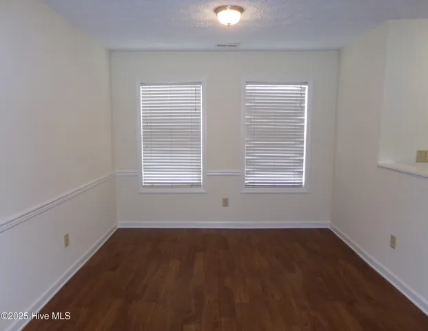 $1,755 | 819 Fir Trail, Havelock, NC 28532