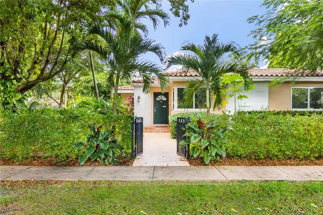 $6,500 | 1114 Genoa Street, Coral Gables, FL 33134