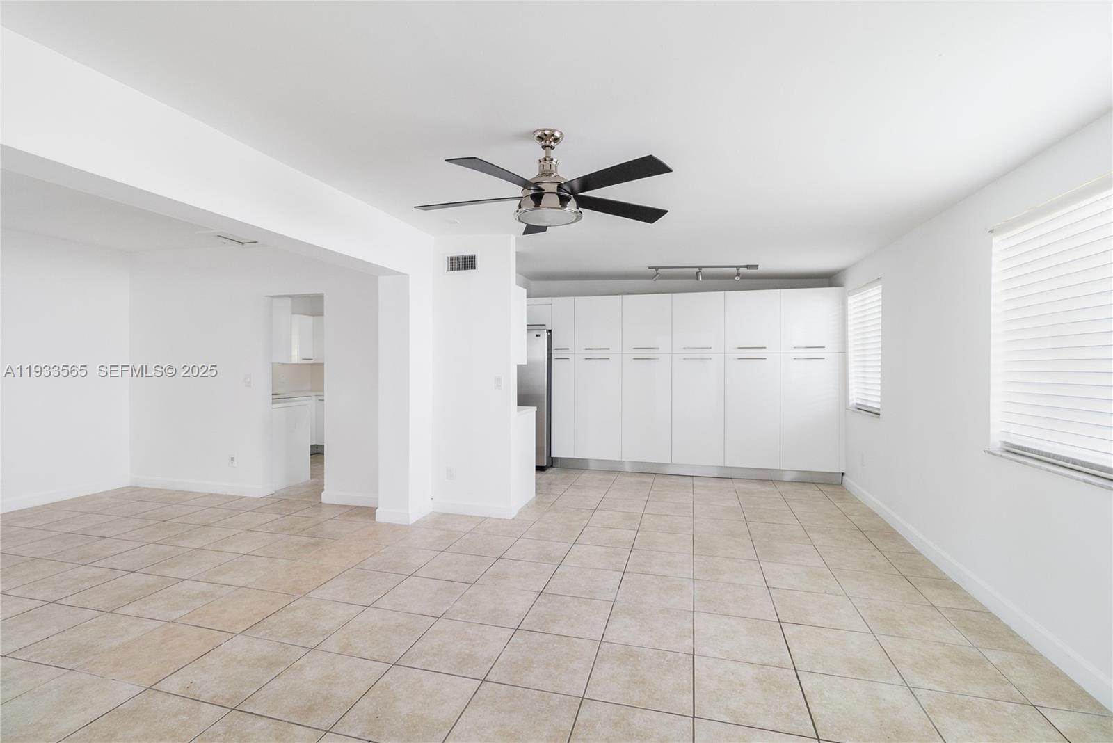 1114 Genoa Street Coral Gables, FL 33134 - Photo 20 of 25
