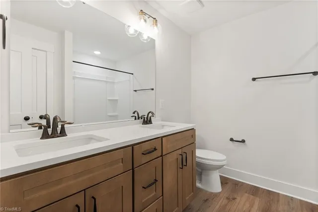 $557,900 | 1607 Wareham Drive, Mebane, NC 27302