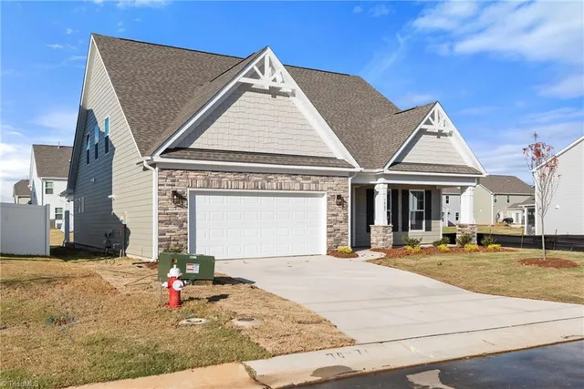 $557,900 | 1607 Wareham Drive, Mebane, NC 27302