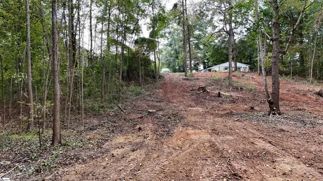 $31,900 | 0 Azalea Drive, Greenwood, SC 29646