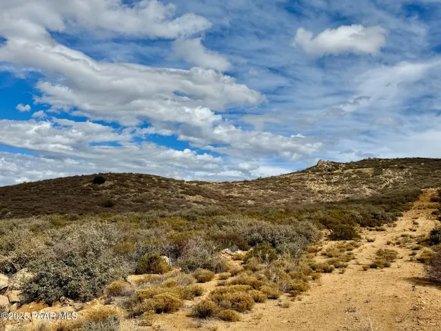 a view of mountain with outdoor space