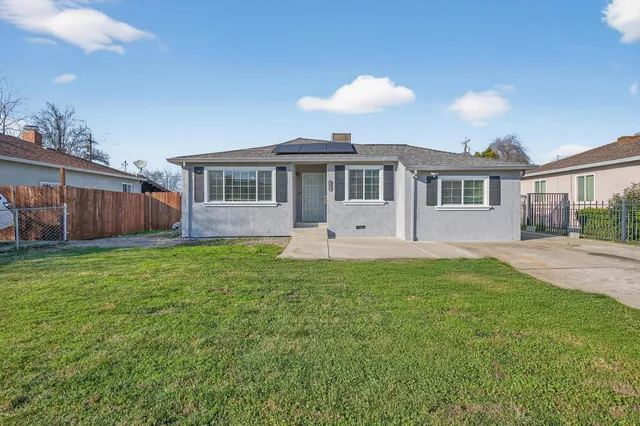 $425,000 | 3469 West Euclid Avenue, Stockton, CA 95204