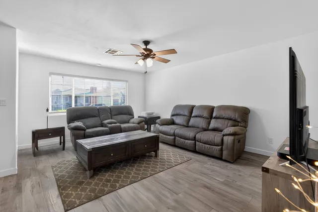 $425,000 | 3469 West Euclid Avenue, Stockton, CA 95204