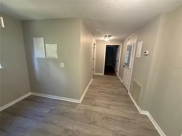 $2,450 | 13340 Lewis Gallagher Road, Dover, FL 33527