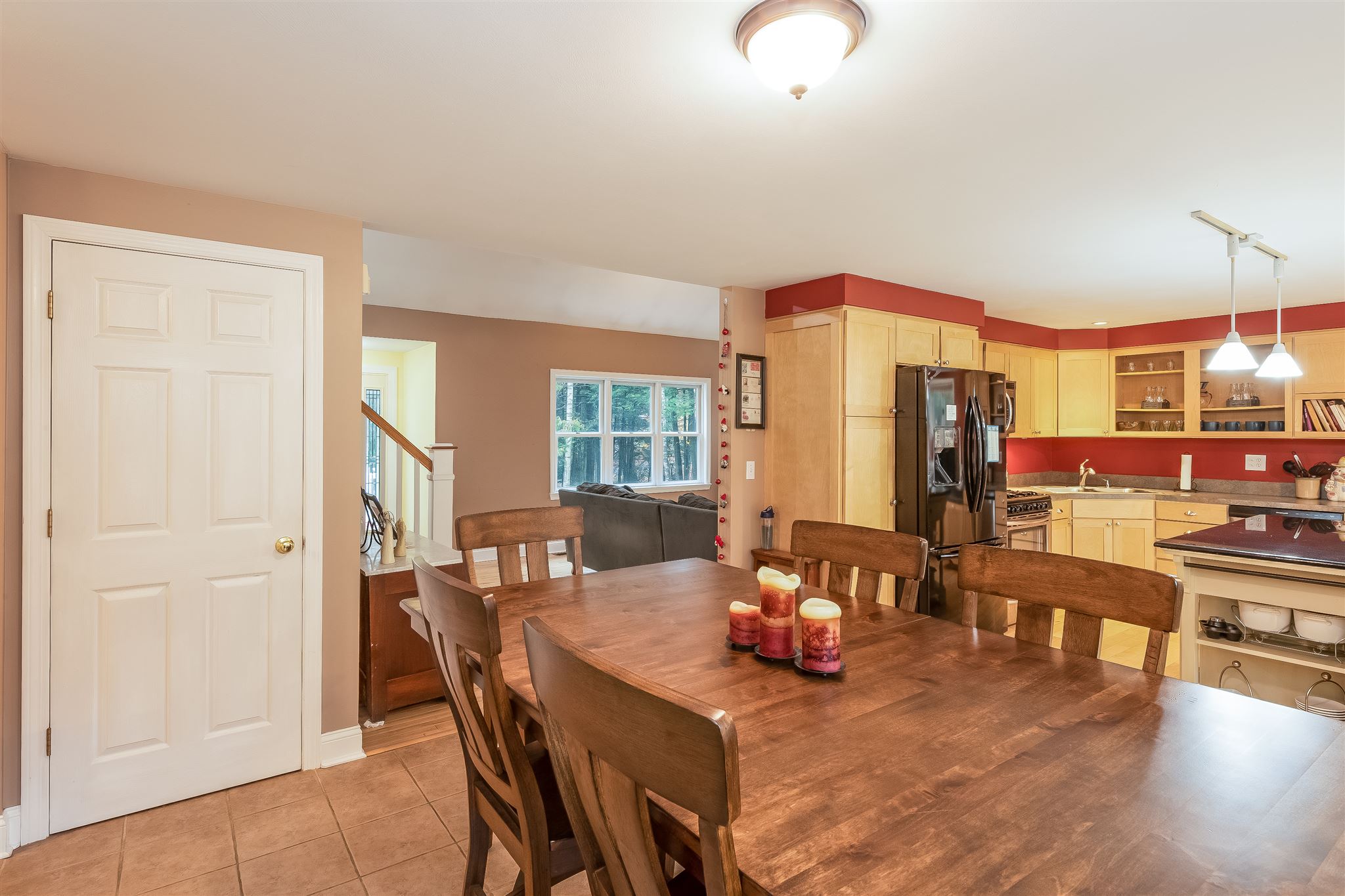 21 Ball Hill Road Milford, NH 03055 - Photo 4 of 40