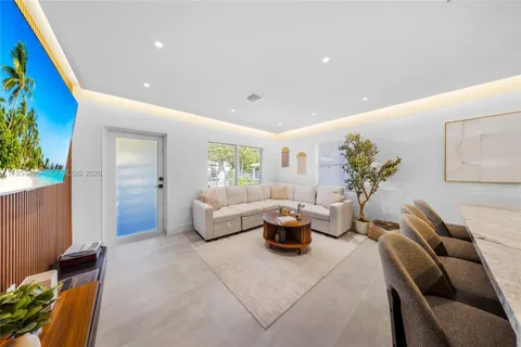 $1,499,000 | 166 Northwest 41st Street, Miami, FL 33127
