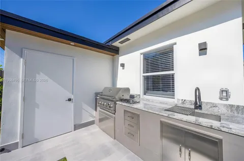 $1,499,000 | 166 Northwest 41st Street, Miami, FL 33127