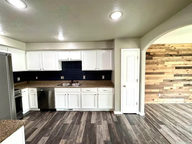 $318,000 | 5014 Crews Court, Cheyenne, WY 82001