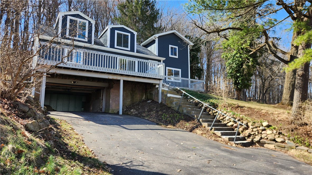 239 Victor Road Perinton, NY 14450 - Photo 2 of 49