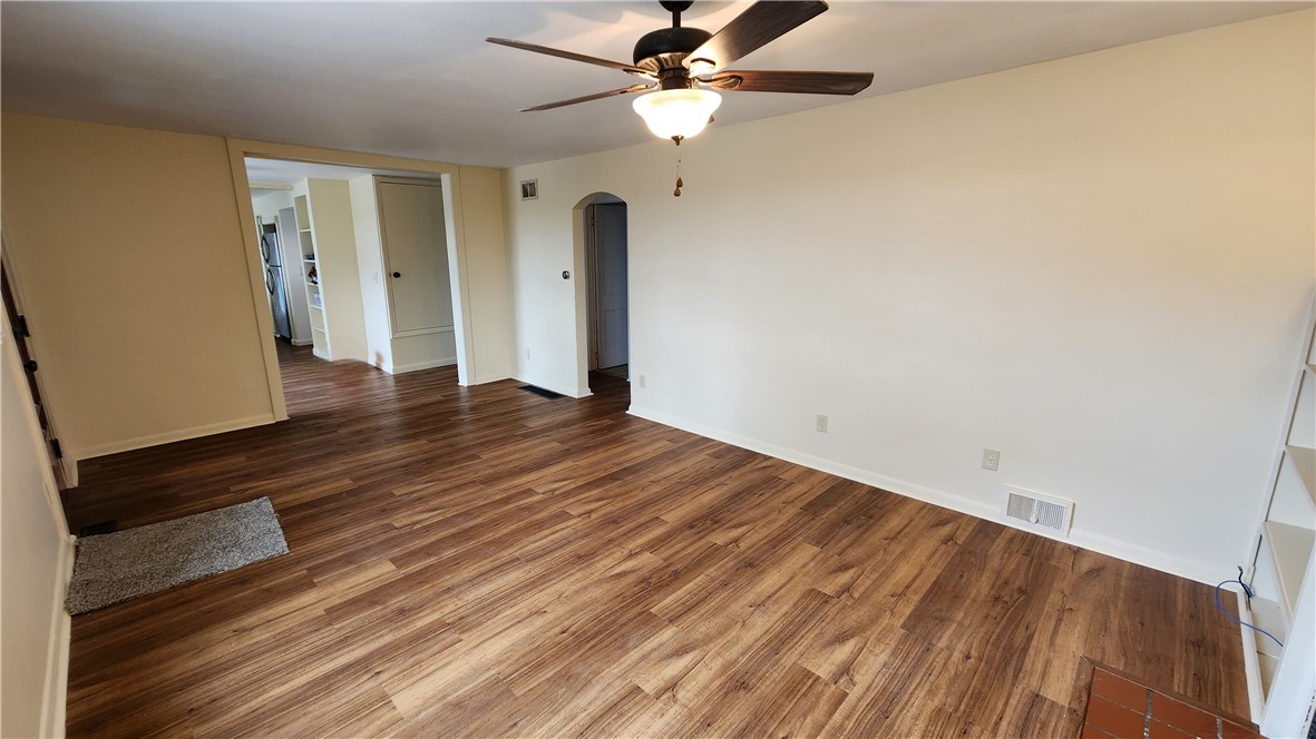 239 Victor Road Perinton, NY 14450 - Photo 4 of 49