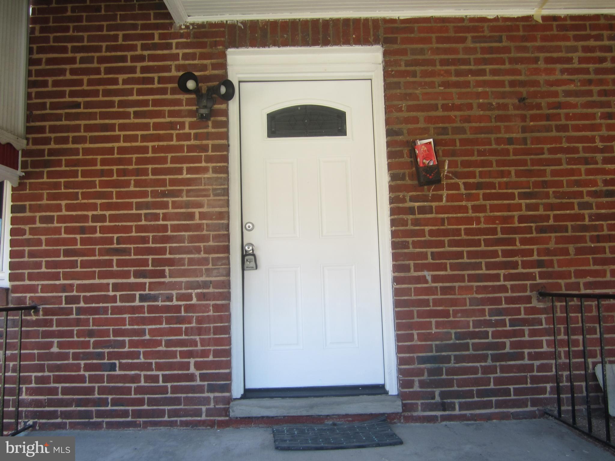 3 South Rosedale Street Baltimore, MD 21229 - Photo 2 of 29 Front door