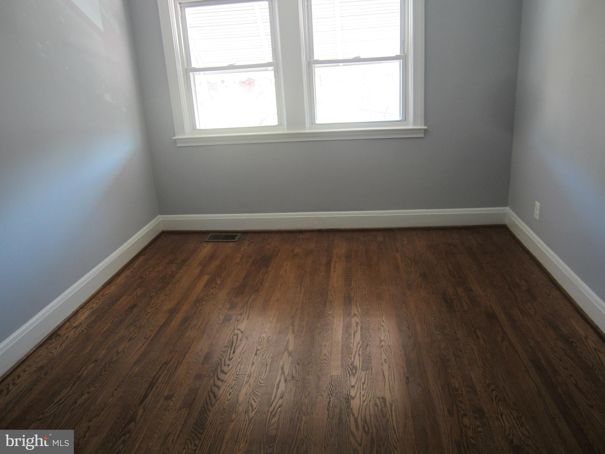3 South Rosedale Street Baltimore, MD 21229 - Photo 21 of 29 Bedroom 3