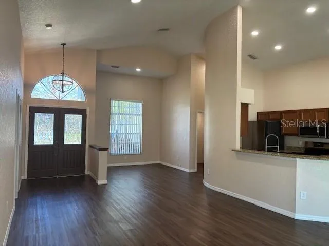 $3,899 | 736 Sunflower Drive, Palm Harbor, FL 34684