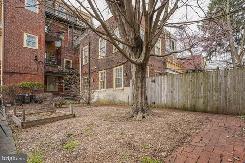 $359,000 | 1501 Green Street, Unit 1, Philadelphia, PA 19130