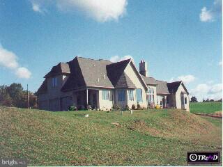 776 Brownsville Road Sinking Spring, PA 19608 - Photo 3 of 8