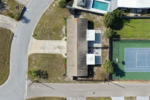 $850,000 | 2237 Michele Drive, Sarasota, FL 34231