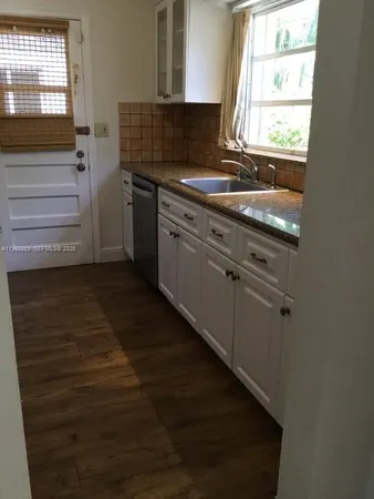 $7,000 | 8927 Hawthorne Avenue, Surfside, FL 33154