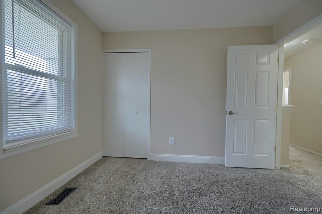 2201 Stonington Lane Rochester Hills, MI 48306 - Photo 23 of 31