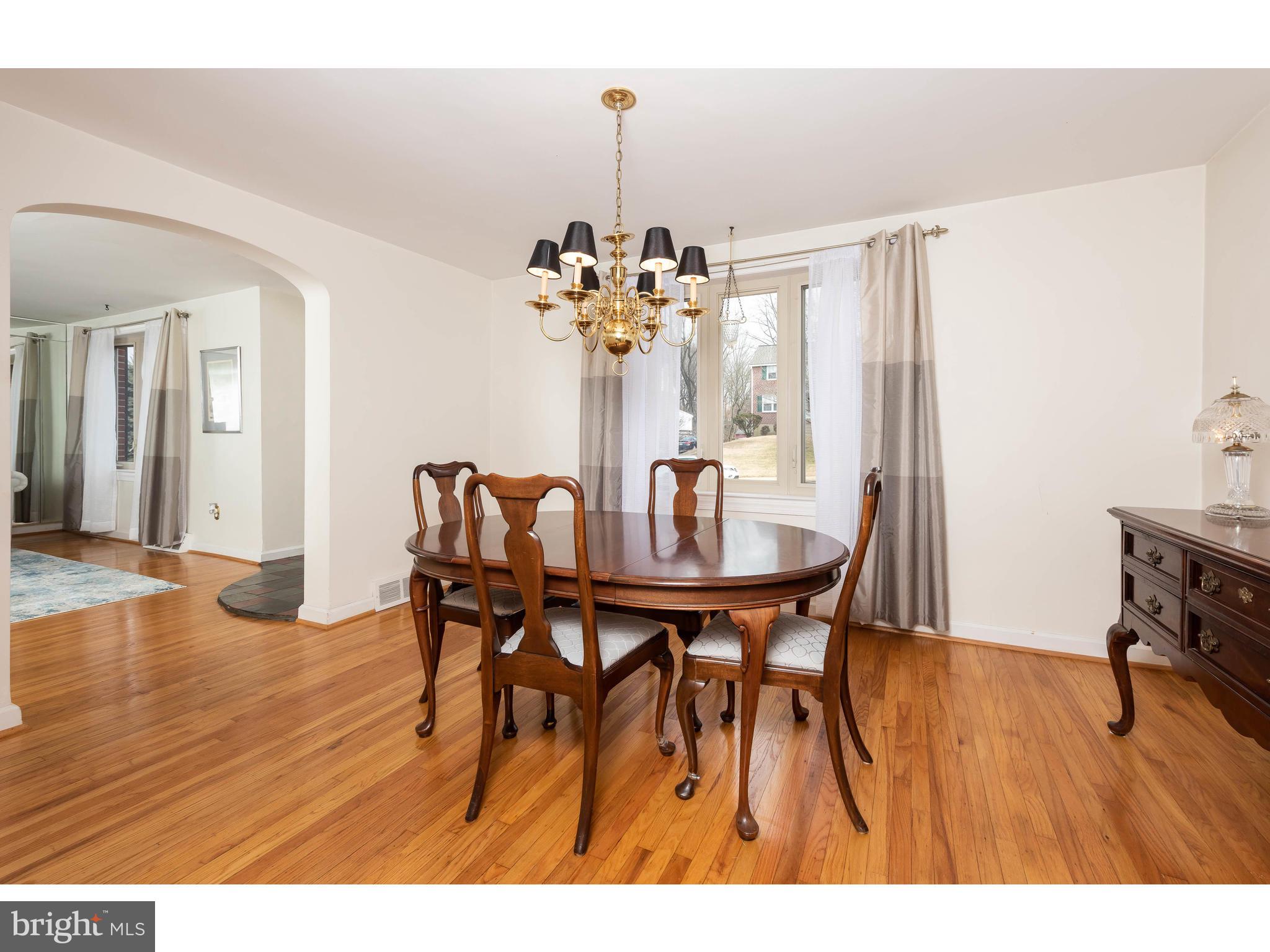 246 Gibbons Road Springfield, PA 19064 - Photo 5 of 25