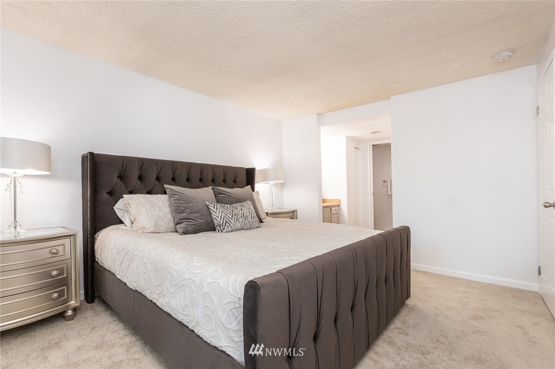 701 Southwest 5th Court, Unit B306 Renton, WA 98057 - Photo 8 of 14
