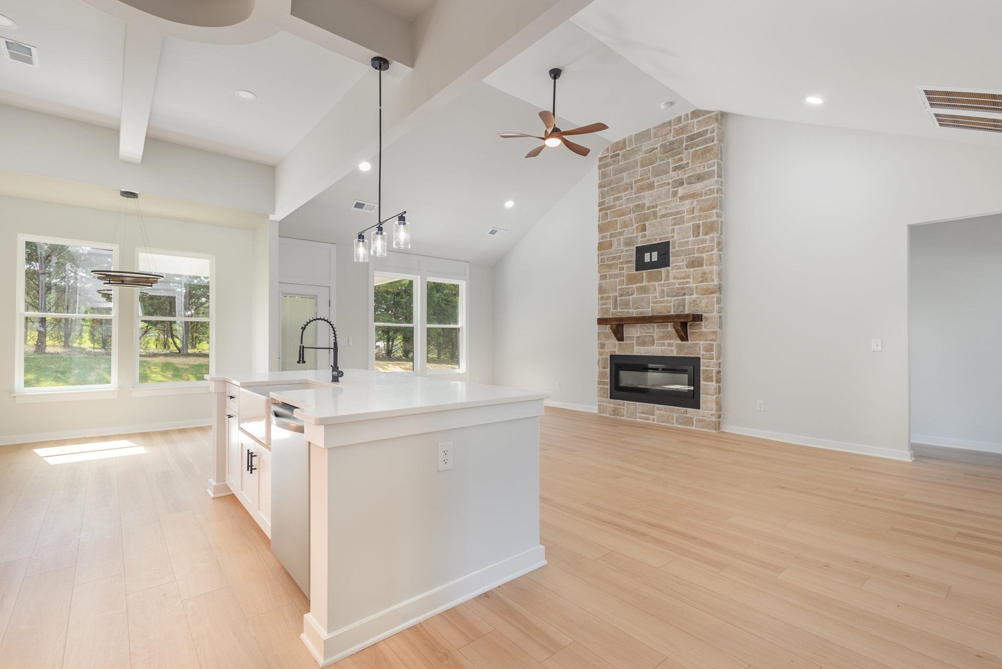 215 Moore Road Liberty, SC 29657 - Photo 7 of 30