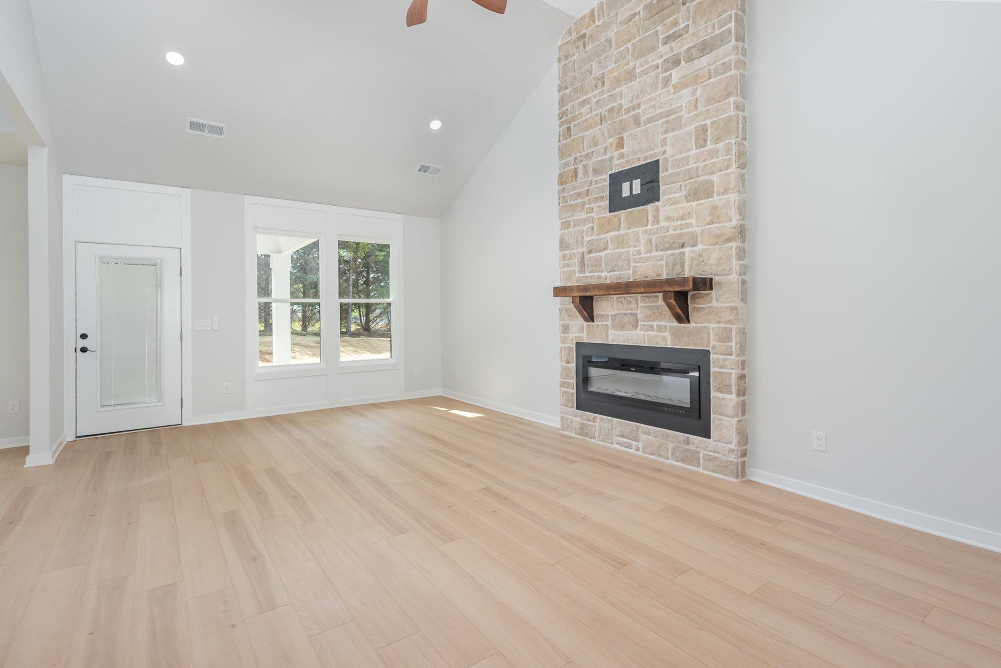 215 Moore Road Liberty, SC 29657 - Photo 8 of 30