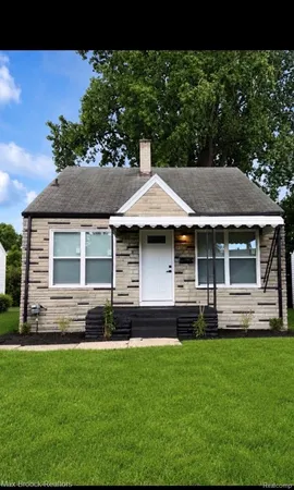 $195,000 | 45 Pleasantview Drive, Pontiac, MI 48341