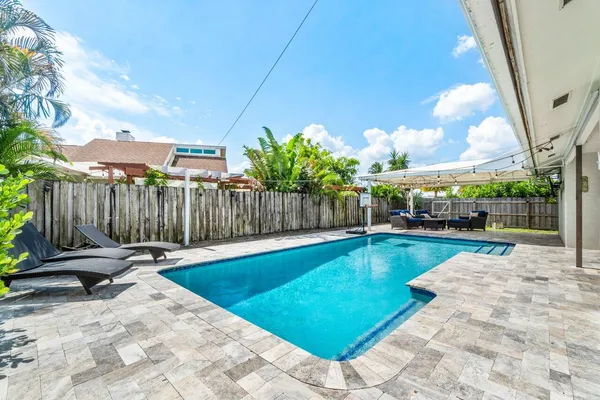 $5,000 | 1352 Wyndcliff Drive, Wellington, FL 33414