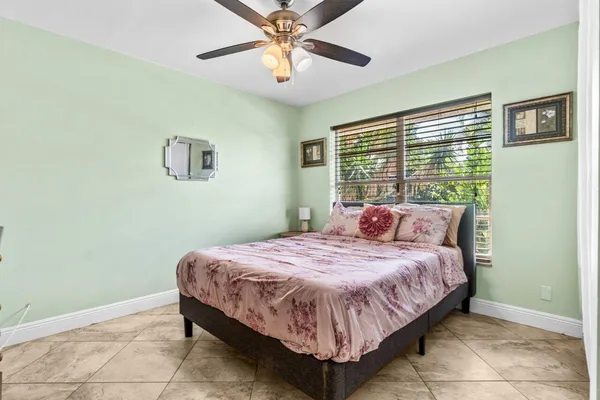 $5,000 | 1352 Wyndcliff Drive, Wellington, FL 33414