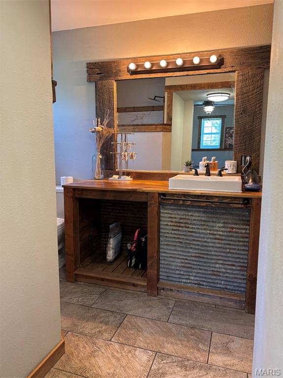 3892 Possum Hollow Road Bourbon, MO 65441 - Photo 17 of 33