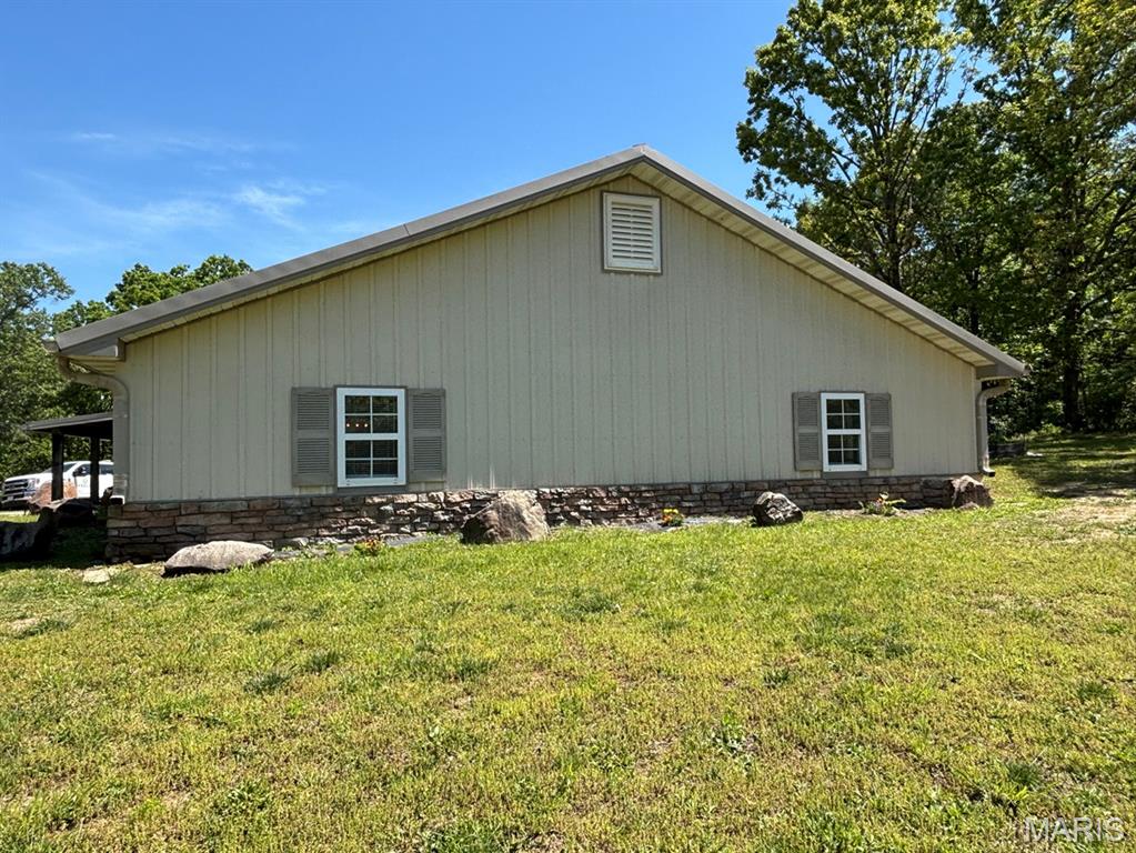 3892 Possum Hollow Road Bourbon, MO 65441 - Photo 29 of 33