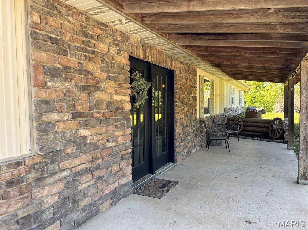 3892 Possum Hollow Road Bourbon, MO 65441 - Photo 3 of 33