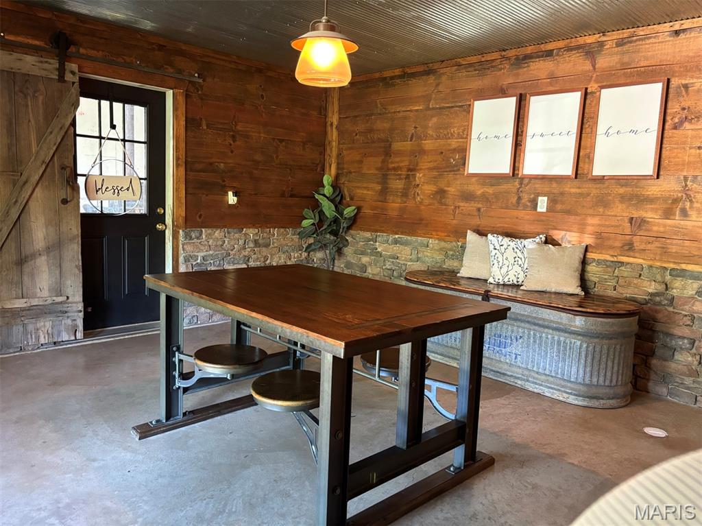 3892 Possum Hollow Road Bourbon, MO 65441 - Photo 8 of 33