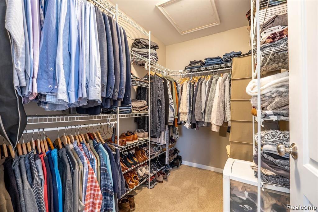 3022 Bamlet Road Royal Oak, MI 48073 - Photo 28 of 51 Master Walk-In Closet