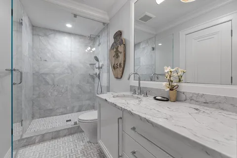 $6,500,000 | 4 Joy Street, Unit PH, Boston, MA 02108