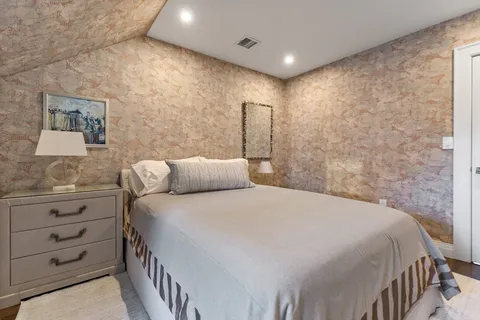 $6,500,000 | 4 Joy Street, Unit PH, Boston, MA 02108