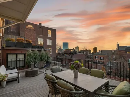 $6,500,000 | 4 Joy Street, Unit PH, Boston, MA 02108