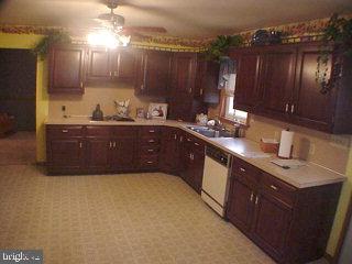 57 Eastbrook Road Ronks, PA 17572 - Photo 4 of 5 Gallery Image 4