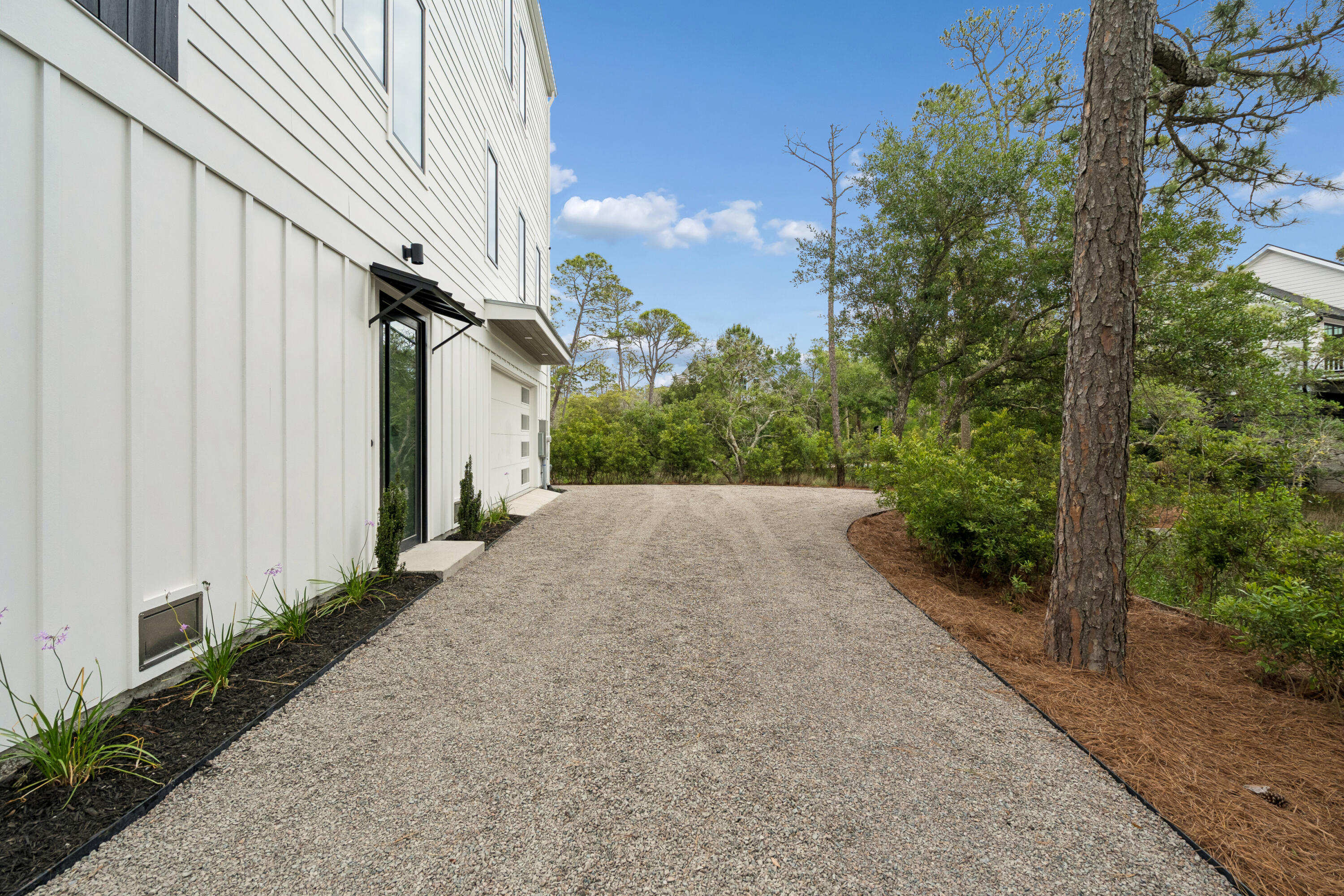 2 Red Sunset Lane Folly Beach, SC 29439 - Photo 9 of 122 2RedSunsetLn-KeenEyeMarketing-012