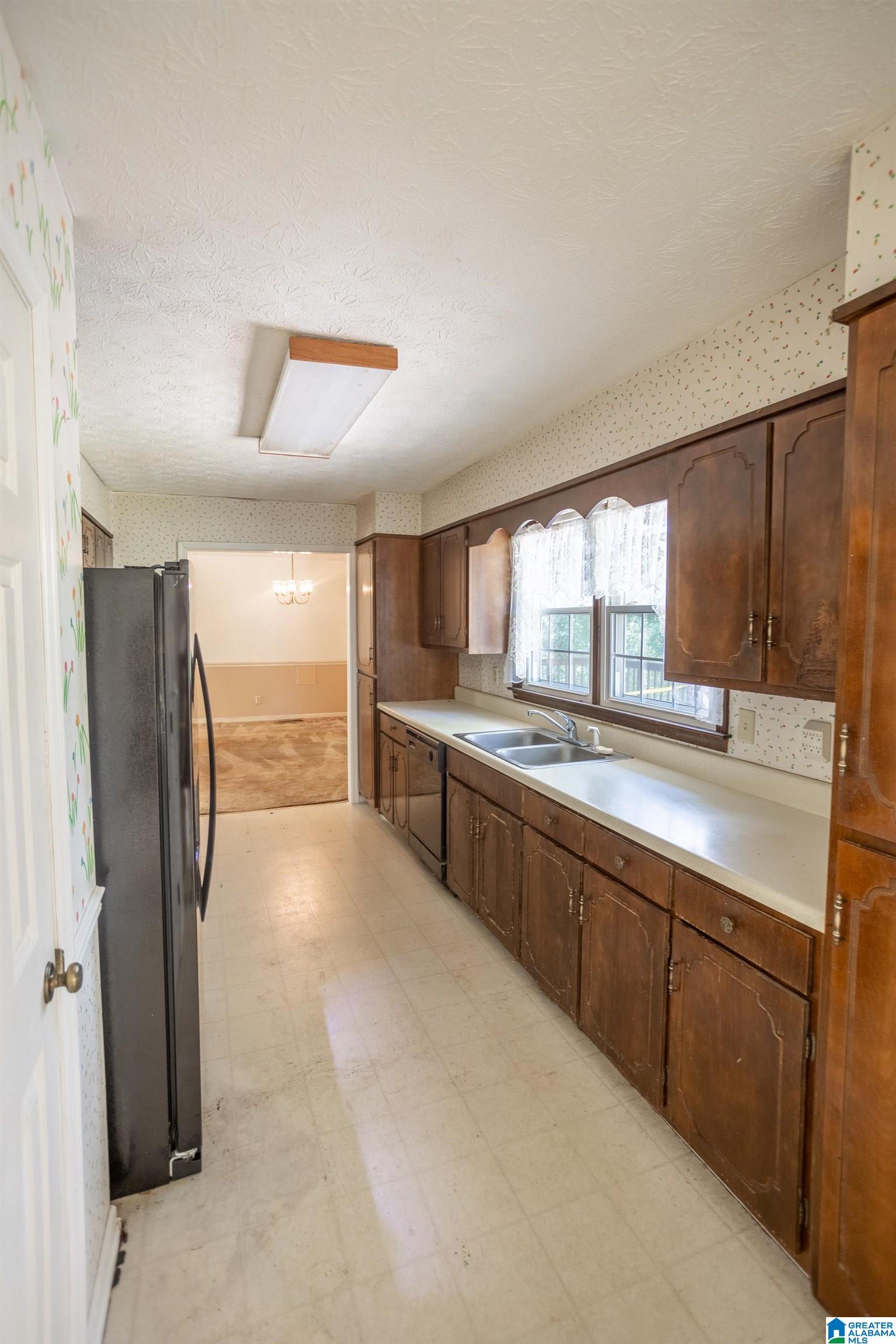 803 Shady Lane Weaver, AL 36277 - Photo 17 of 34