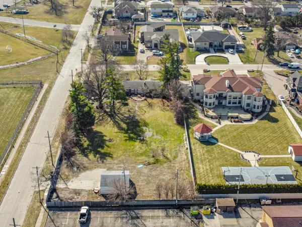 $1,195,000 | 26204 Doxtator Street, Dearborn Heights, MI 48127