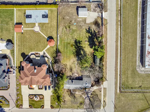 $1,195,000 | 26204 Doxtator Street, Dearborn Heights, MI 48127