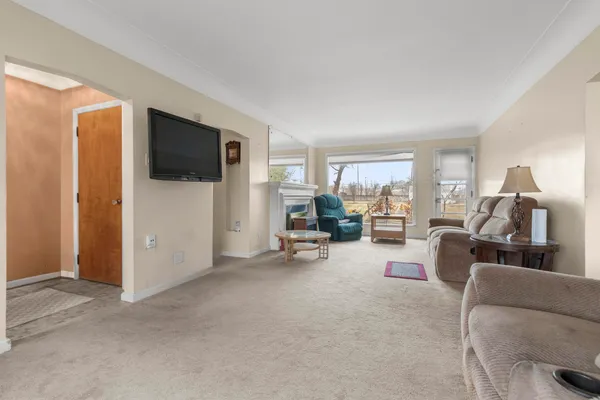 $1,195,000 | 26204 Doxtator Street, Dearborn Heights, MI 48127