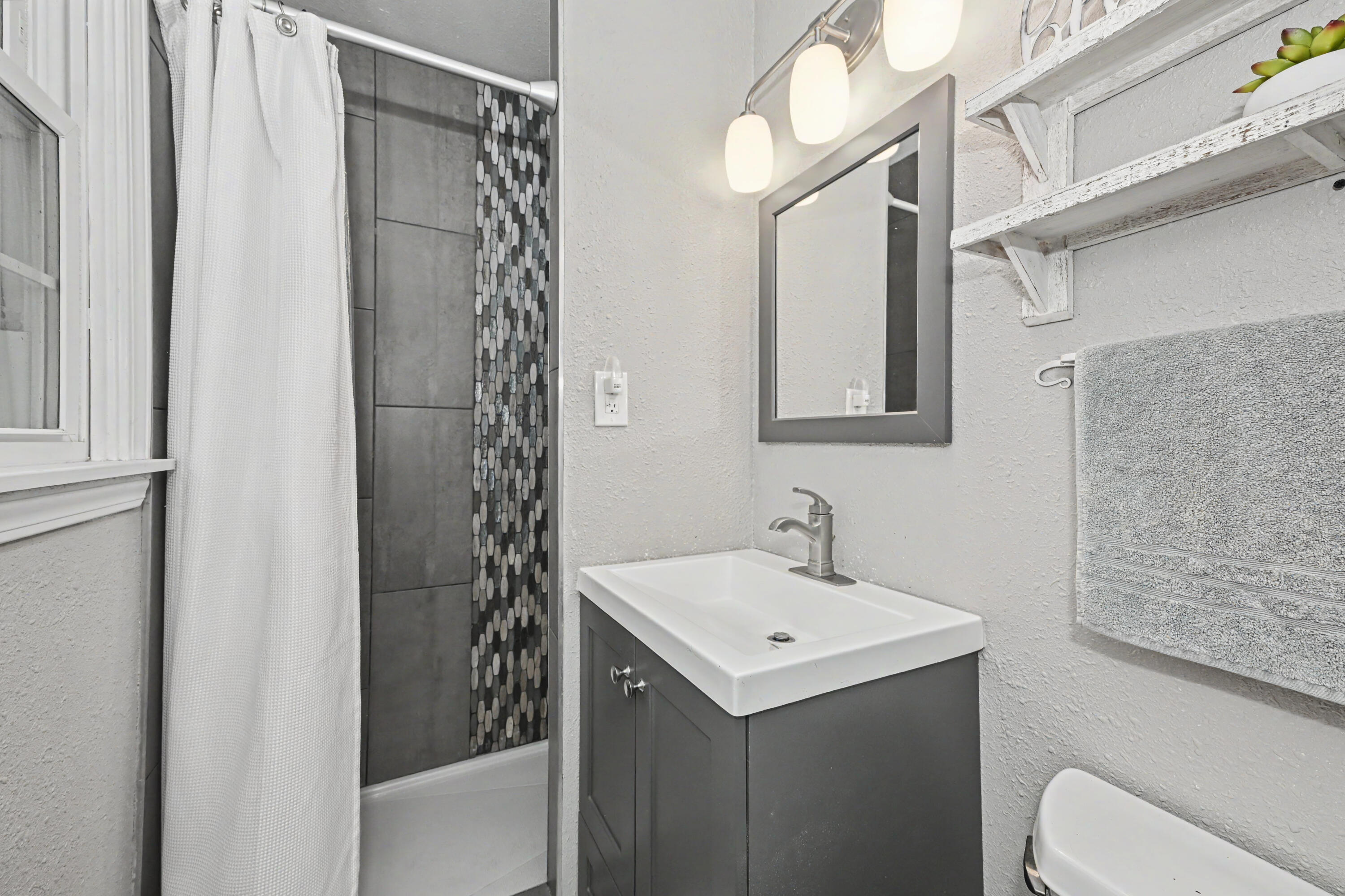 7170 South 35th Street Franklin, WI 53132 - Photo 17 of 35 Photo (23)