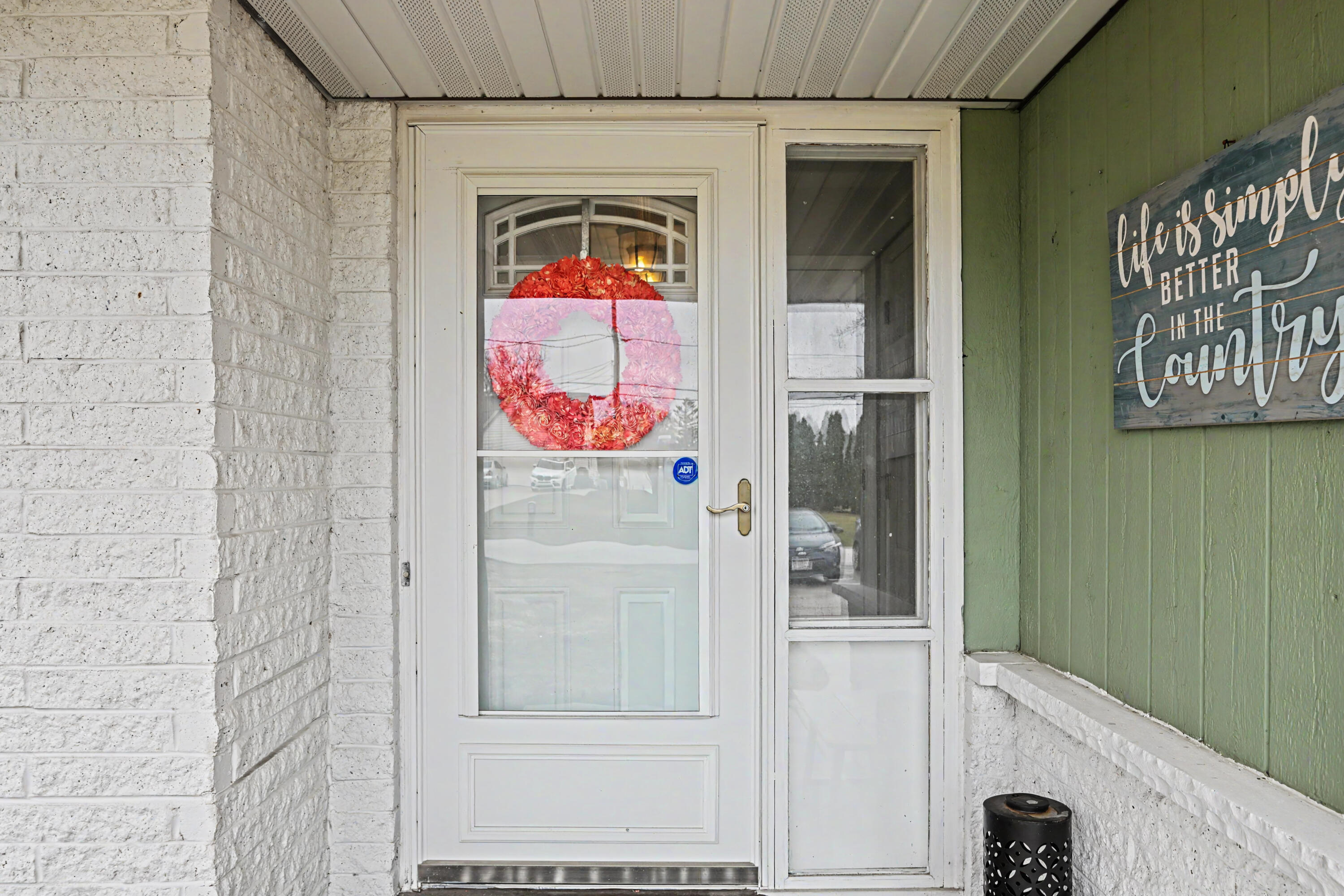 7170 South 35th Street Franklin, WI 53132 - Photo 2 of 35 Photo (4)