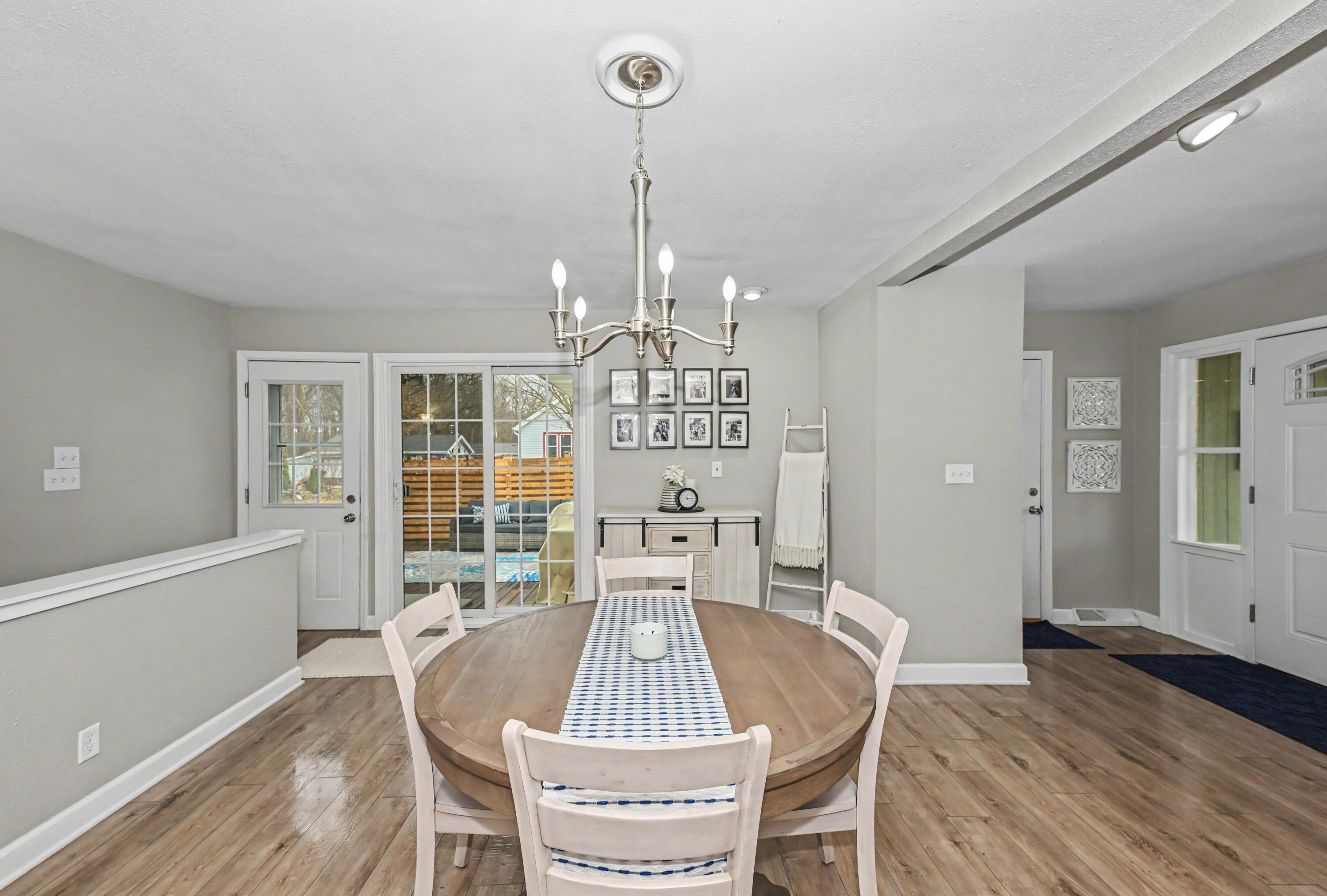 7170 South 35th Street Franklin, WI 53132 - Photo 6 of 35 Photo (11)