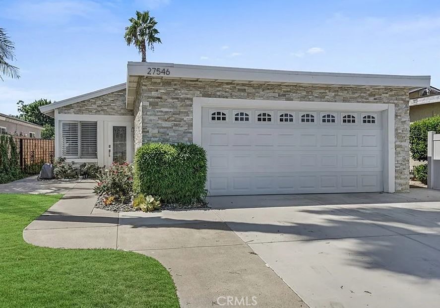 27546 Genil Mission Viejo, CA 92691 - Photo 25 of 25